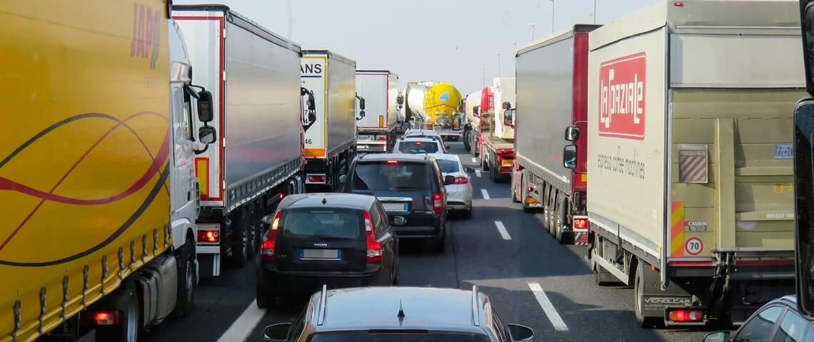Demonstreren op de snelweg. Is dat nou wel zo een goed idee?